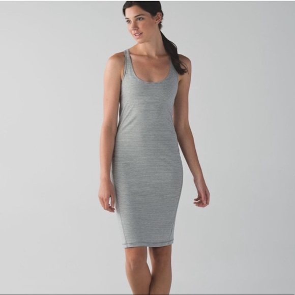 Lululemon Black and White Dress Size 8 - Picture 2 of 8